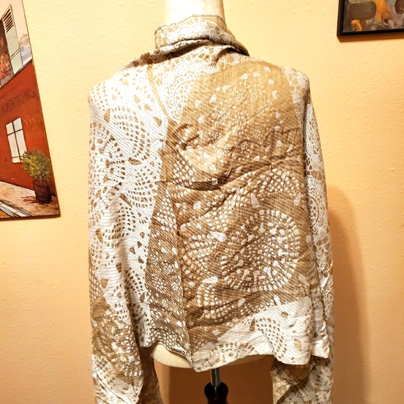 Scarf - Picture 3 of 3